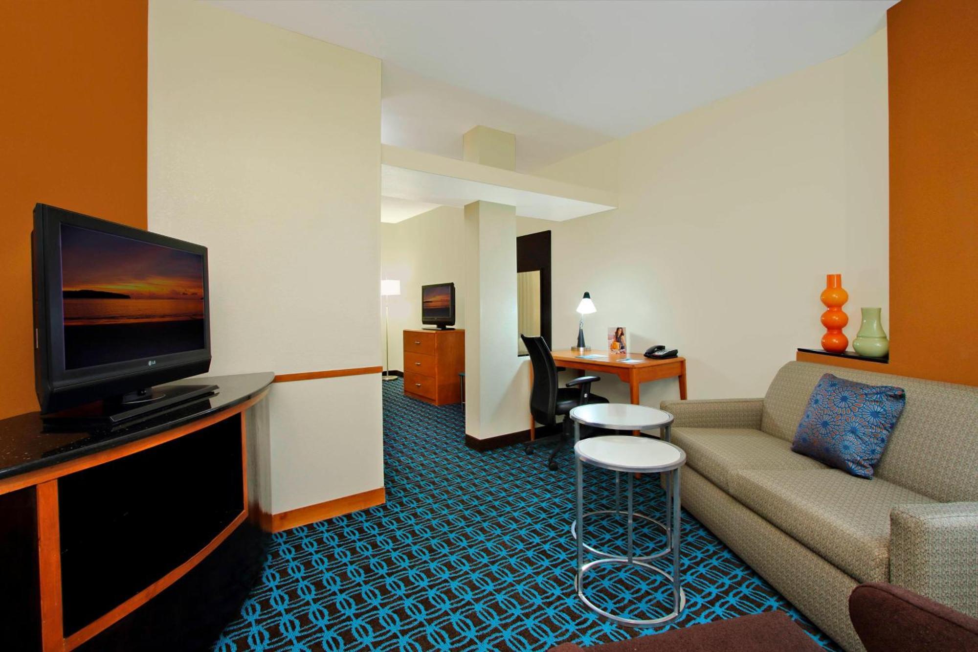 Fairfield Inn & Suites Fresno Clovis Exterior photo